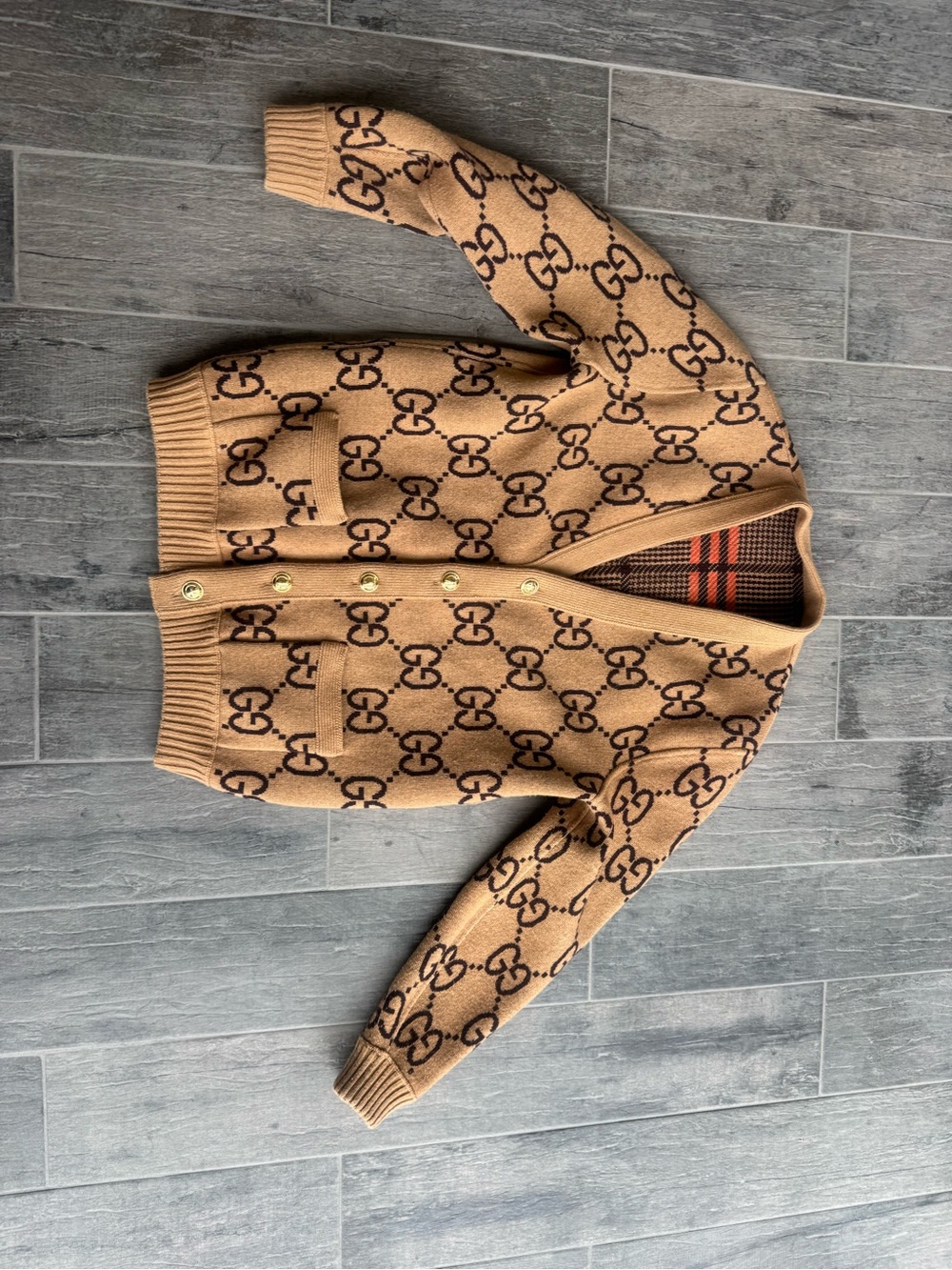 Authentic Gucci oversized reversible cardigan sweater - Picture 15 of 16